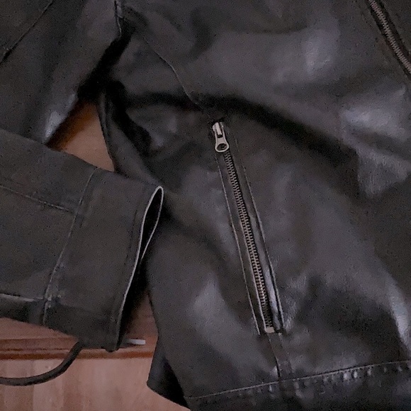 Men’s Vintage “Recycled” Leather Jacket - Picture 4 of 6
